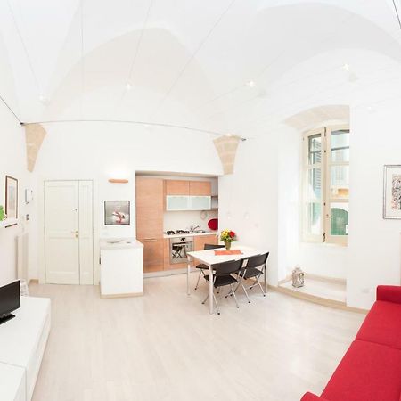 Appartement La Piccola Dimora Dell' Alcantarine à Lecce Extérieur photo