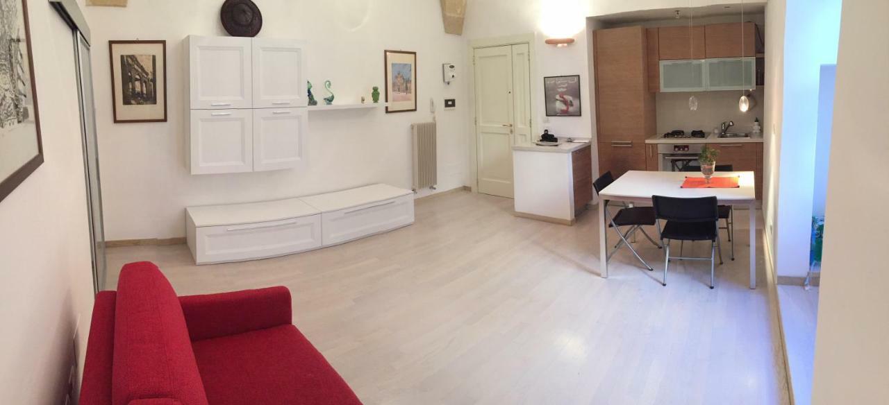 Appartement La Piccola Dimora Dell' Alcantarine à Lecce Extérieur photo